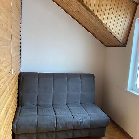 Домашній Затишок Hostel สตรึย ภายนอก รูปภาพ