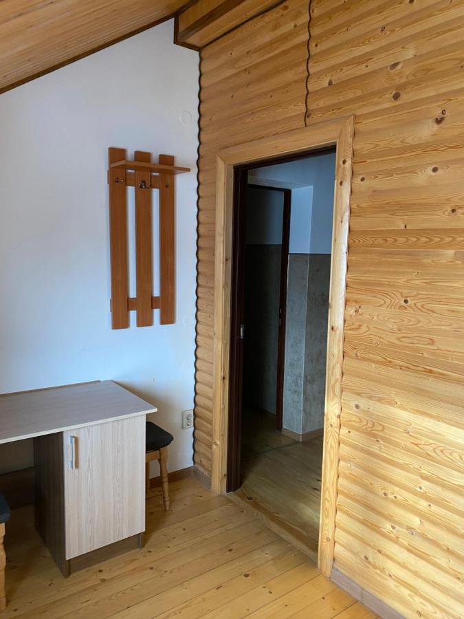 Домашній Затишок Hostel สตรึย ภายนอก รูปภาพ