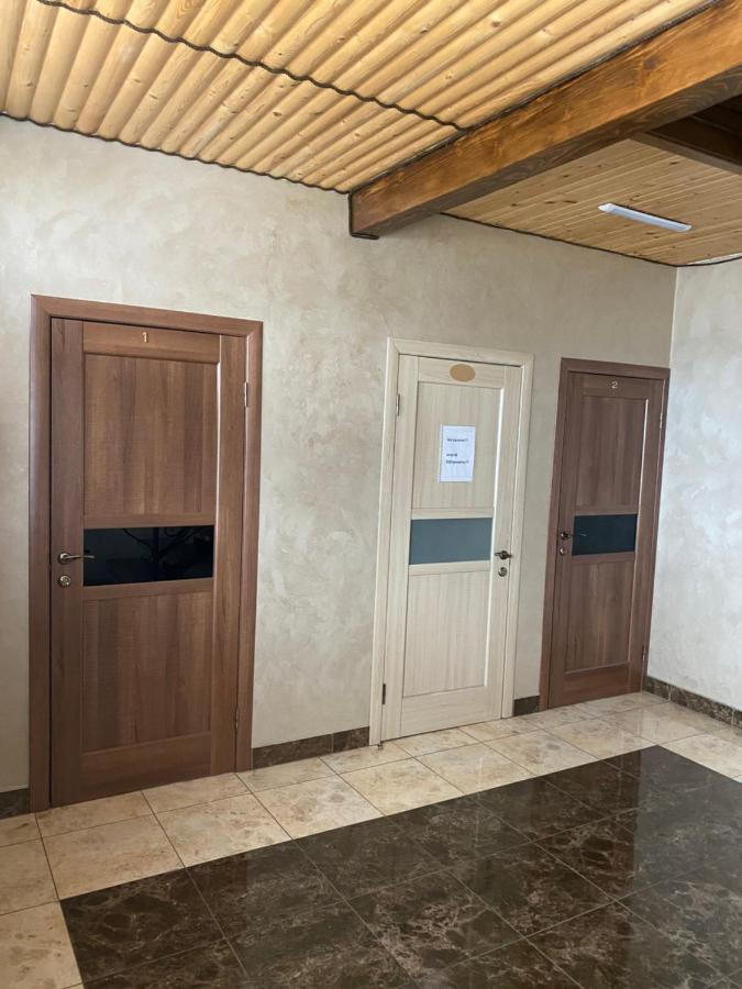 Домашній Затишок Hostel สตรึย ภายนอก รูปภาพ